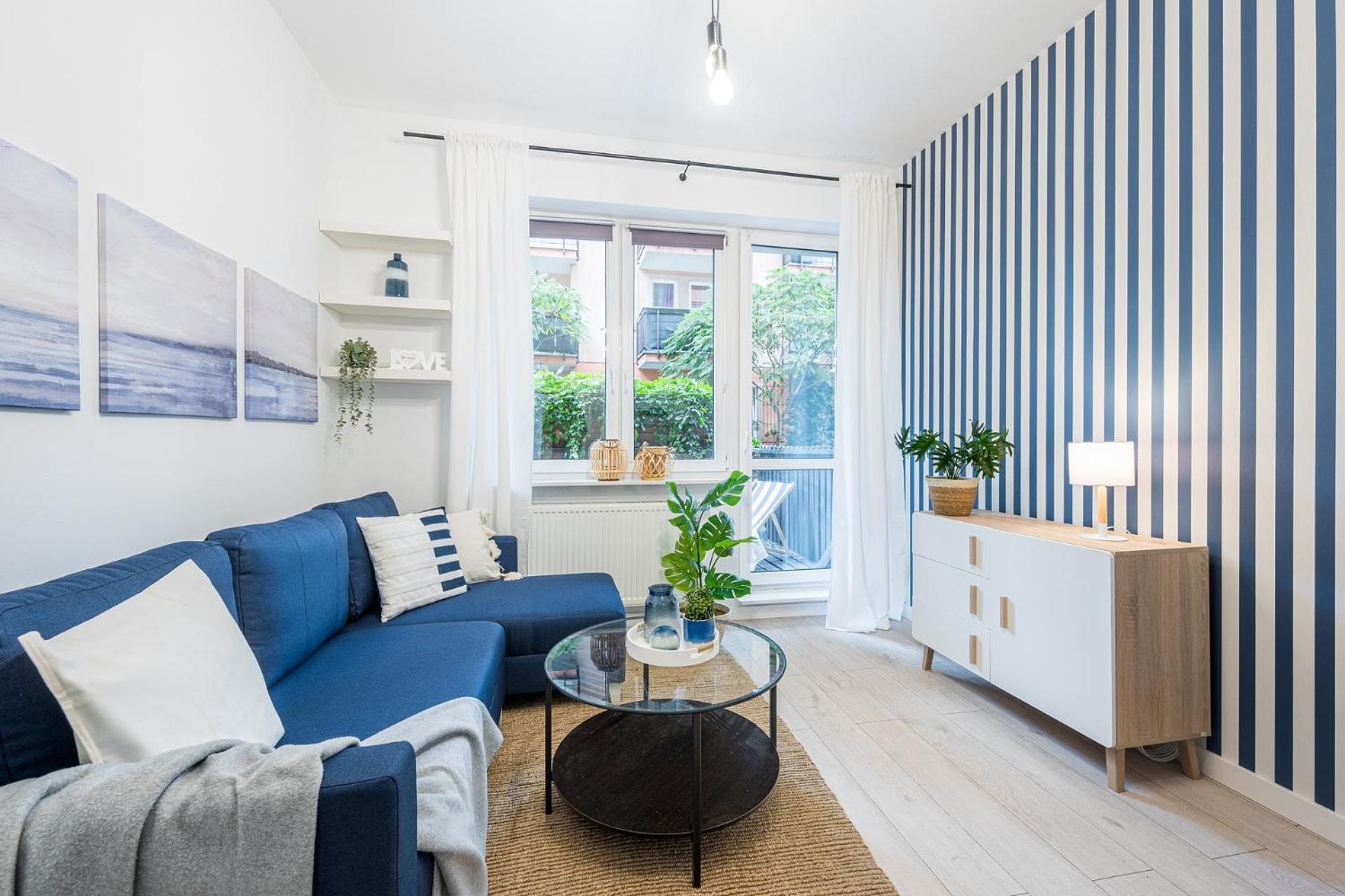 Paslecka Apartments - Workspace - By Rentujemy Apartment Warsaw